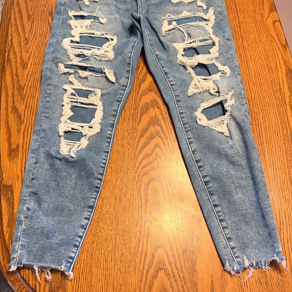 American Eagle Outfitters Distressed Light Blue Skinny Jeans - Picture 2 of 6